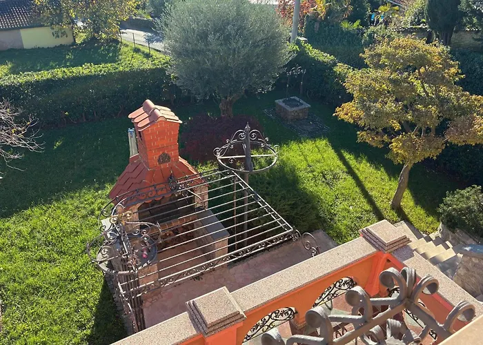 2 Bedroom Pet Friendly In Lägenhet *