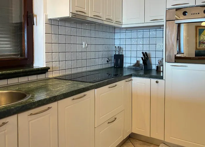 דירה 2 Bedroom Pet Friendly In *